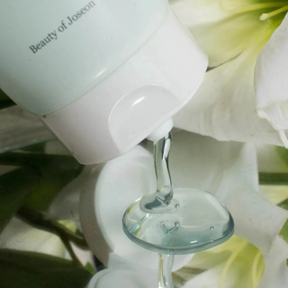 Green Plum Refreshing Cleanser